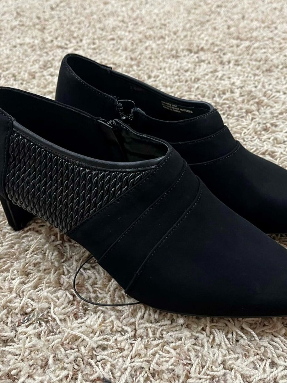 Andiamo Women’s Faux Suede Slip-On Ankle Heel Booties Shoes Black Size 10M (New)